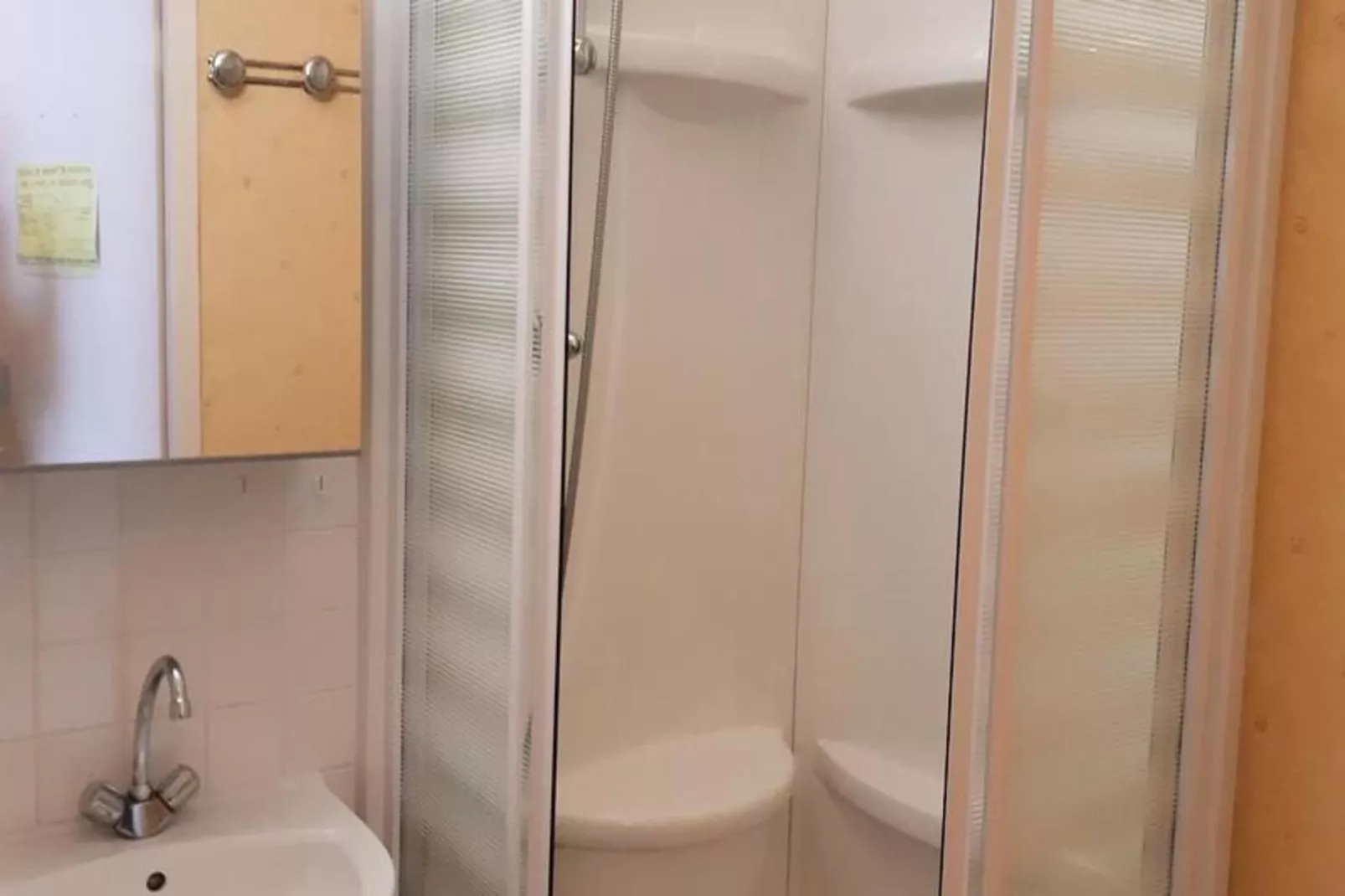 Résidence Plein Sud A-Badkamer