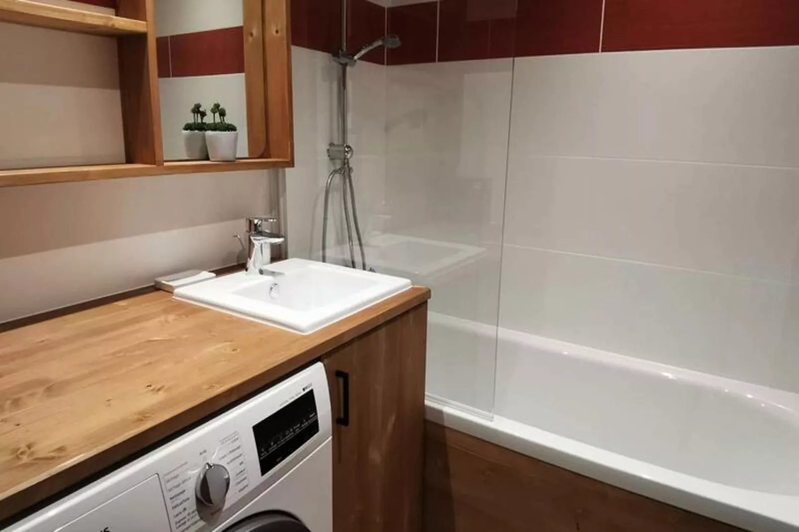 Résidence Souche-Badkamer