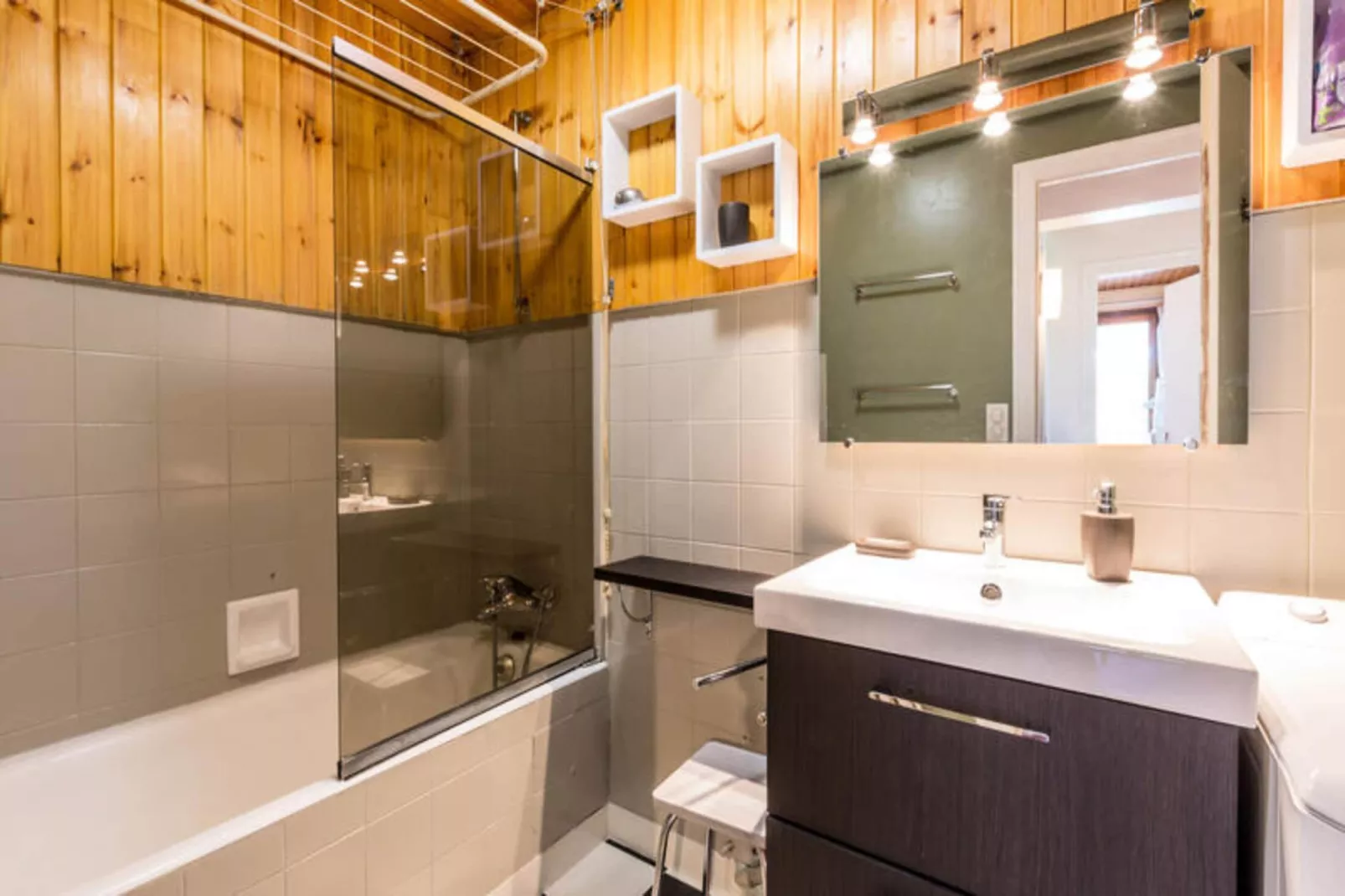 Résidence Noisettes-Badkamer