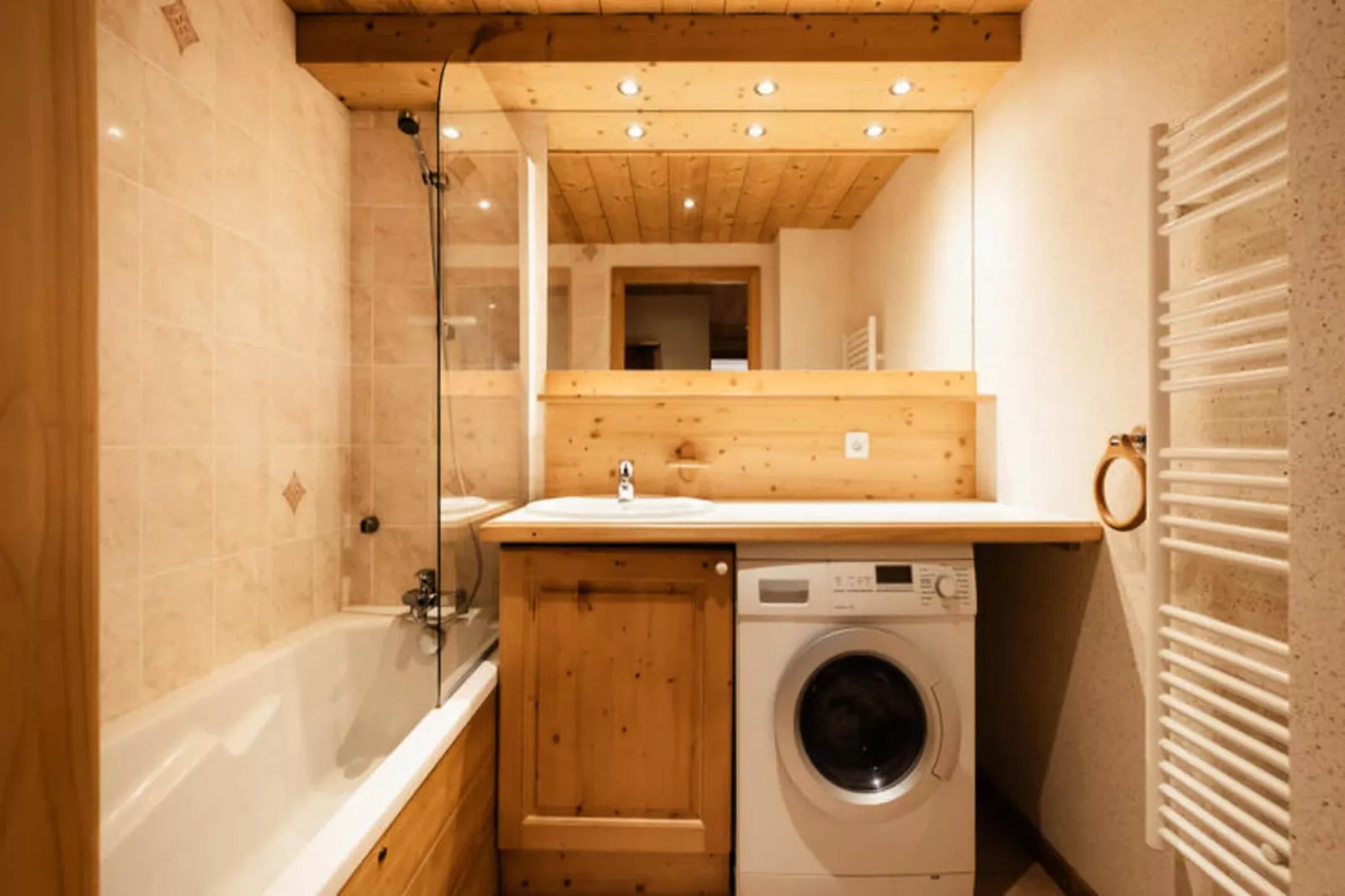 Résidence Florentins D-Buitenkant zomer