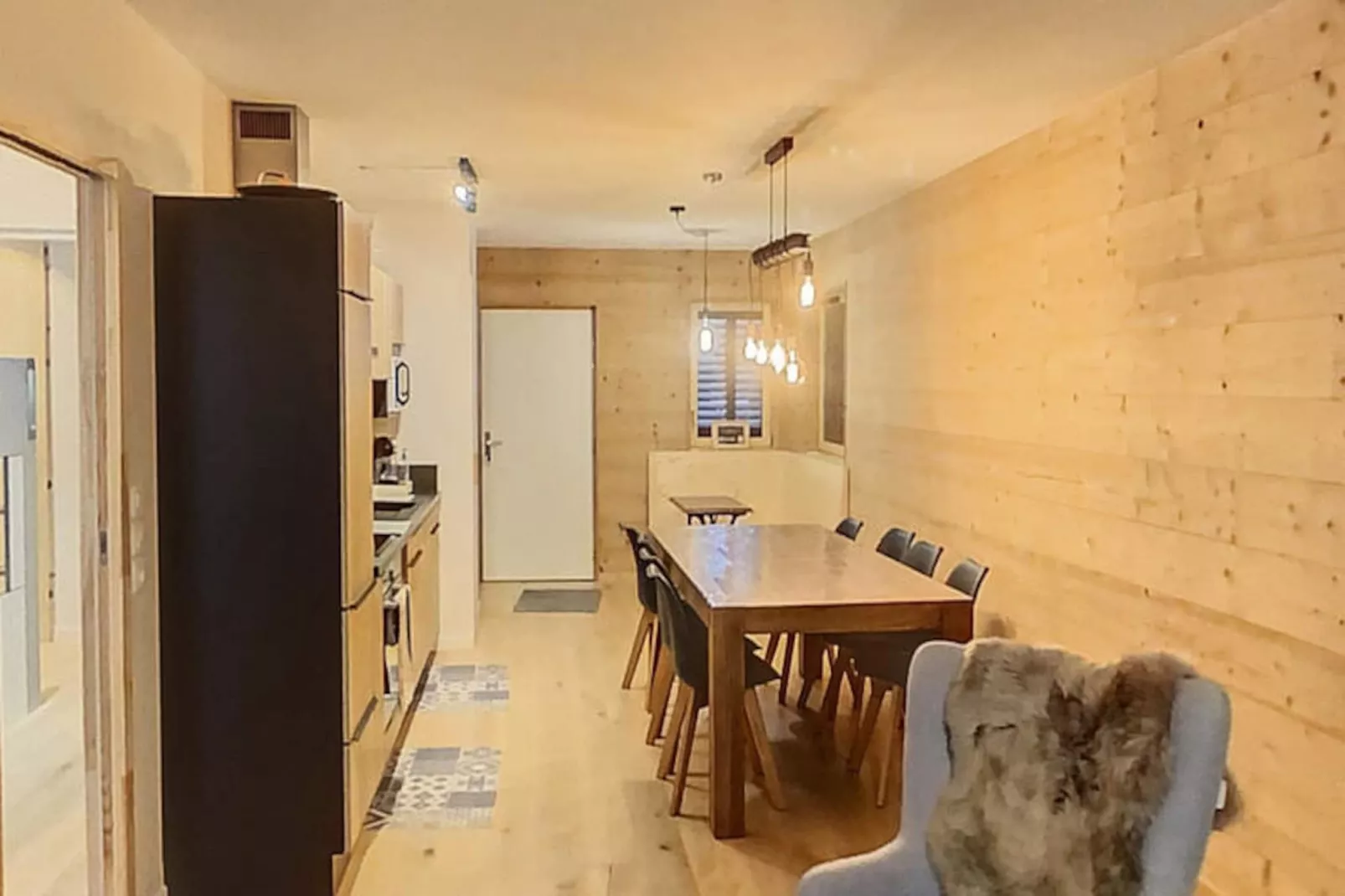 Appartements à Les Carroz-d'Arâches-Image-tags.