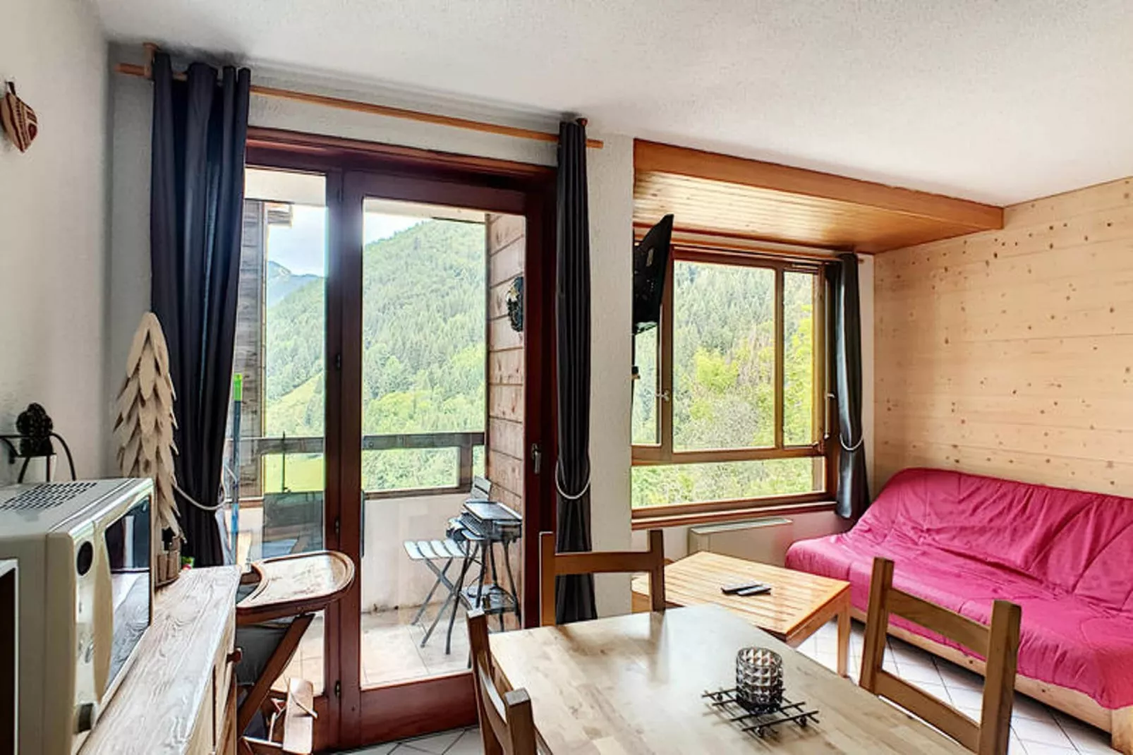 Appartements à Saint Jean d'Aulps-Woonkamer