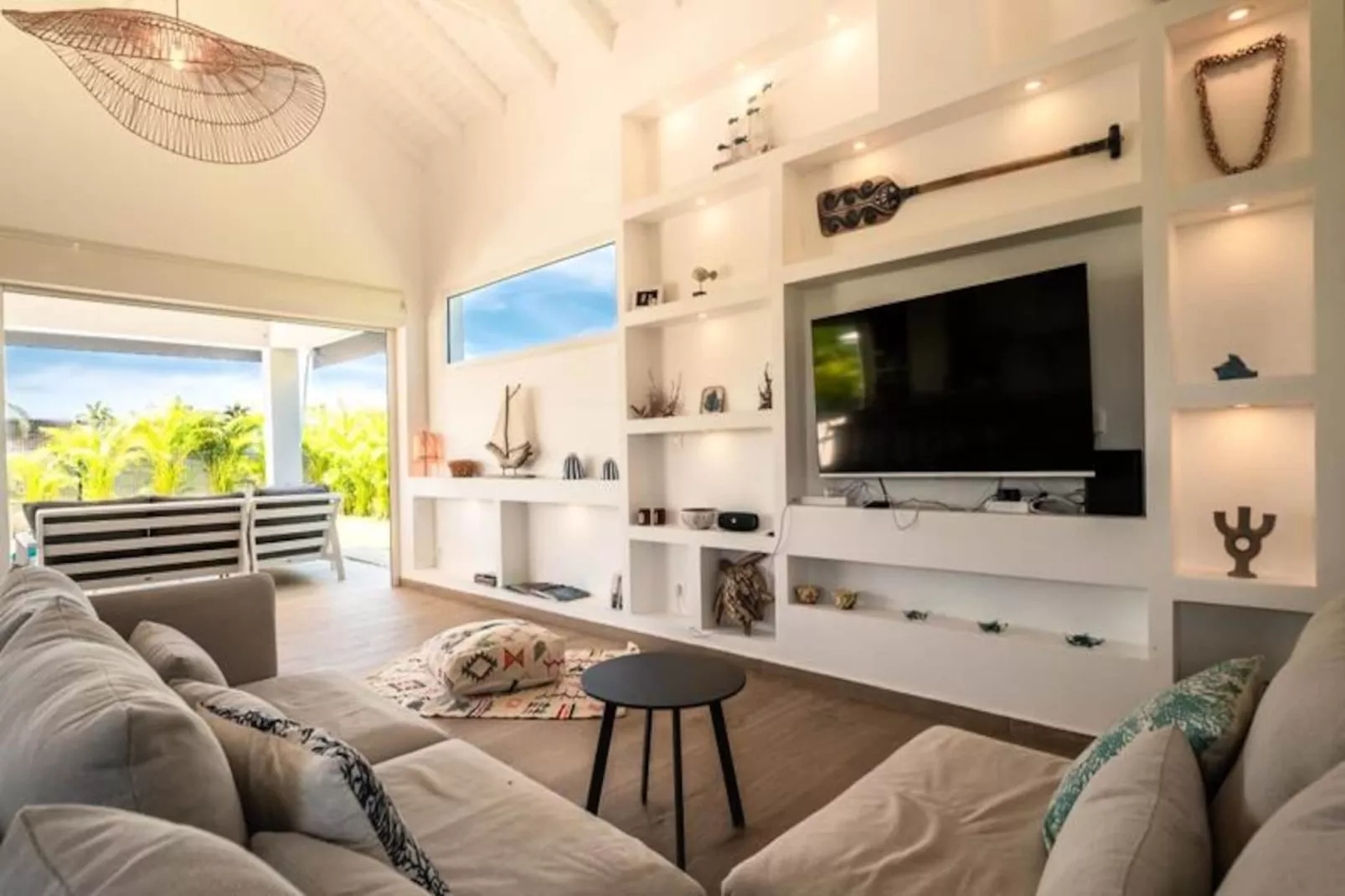 Villa Soleone-Image-tags.