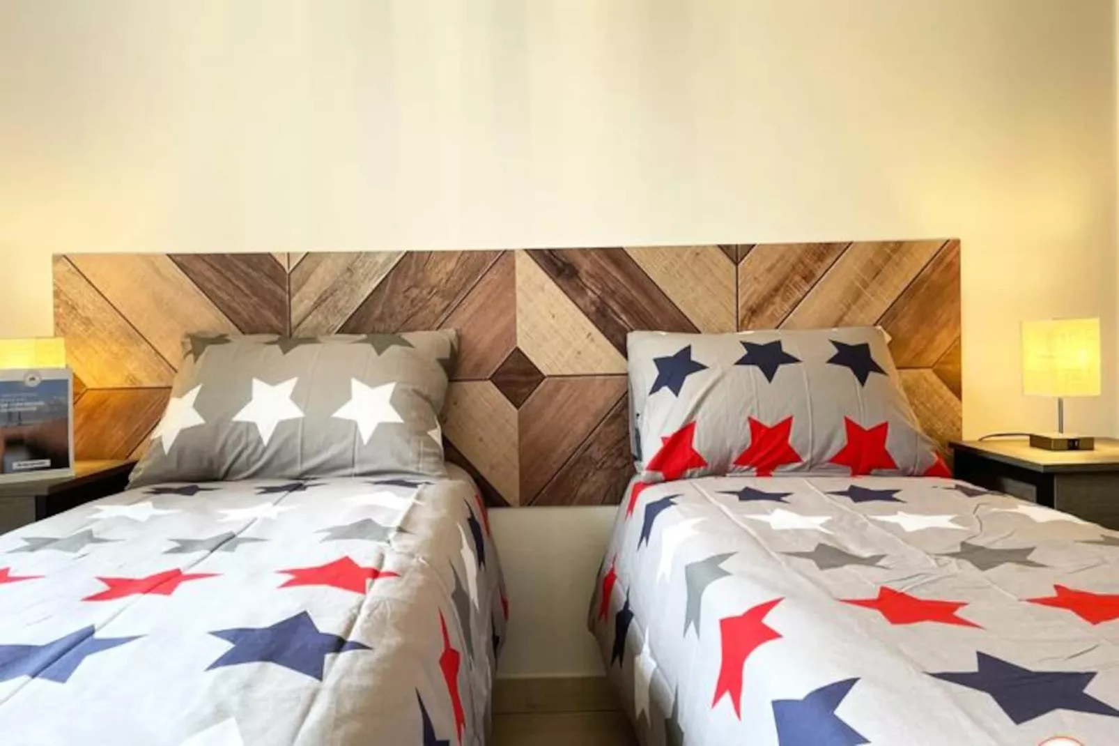 ⛵  Double Terrasses - 50m Plage - Parking-Image-tags.