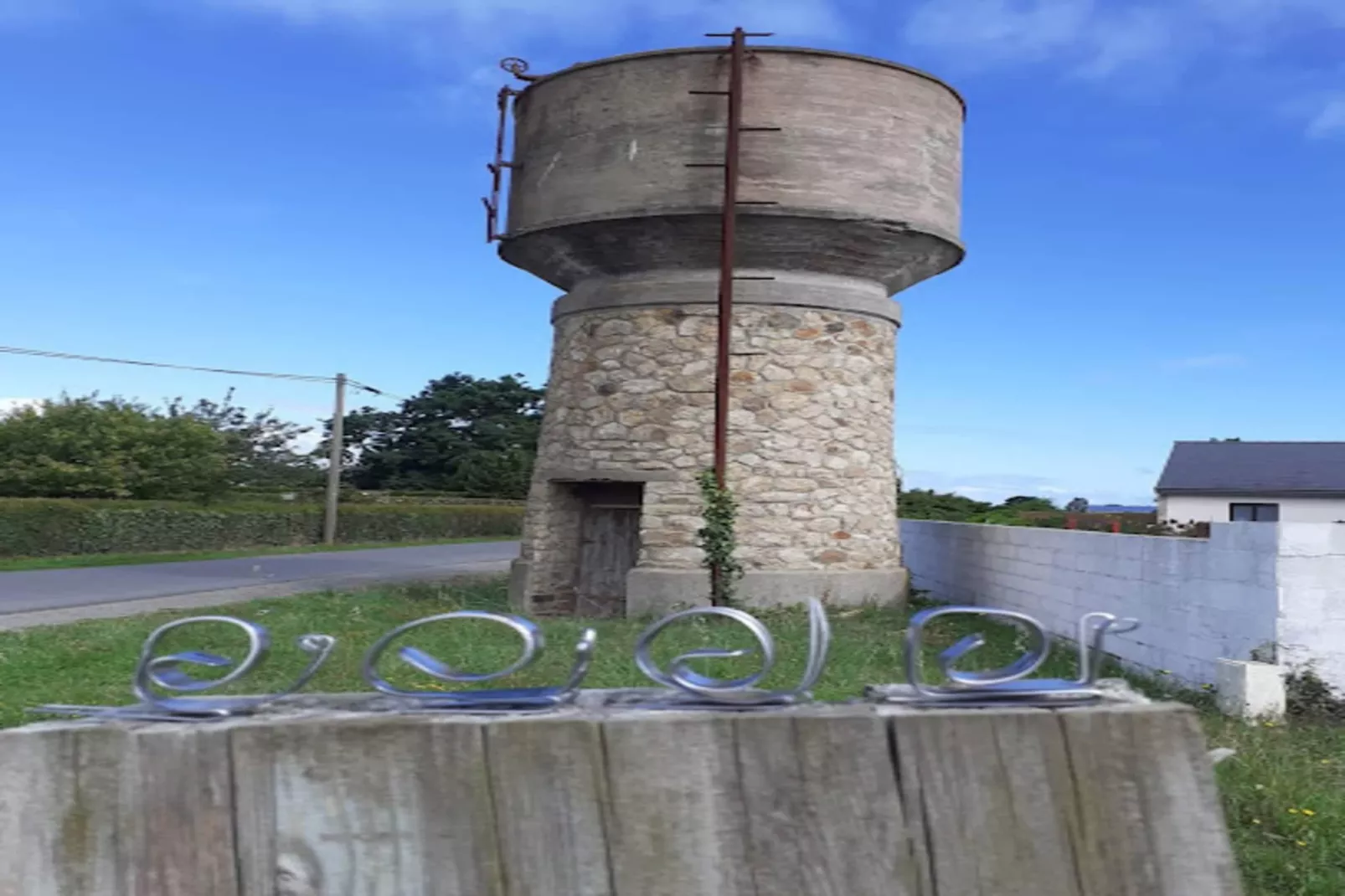 Résidence Ty Mad-Buitenkant zomer