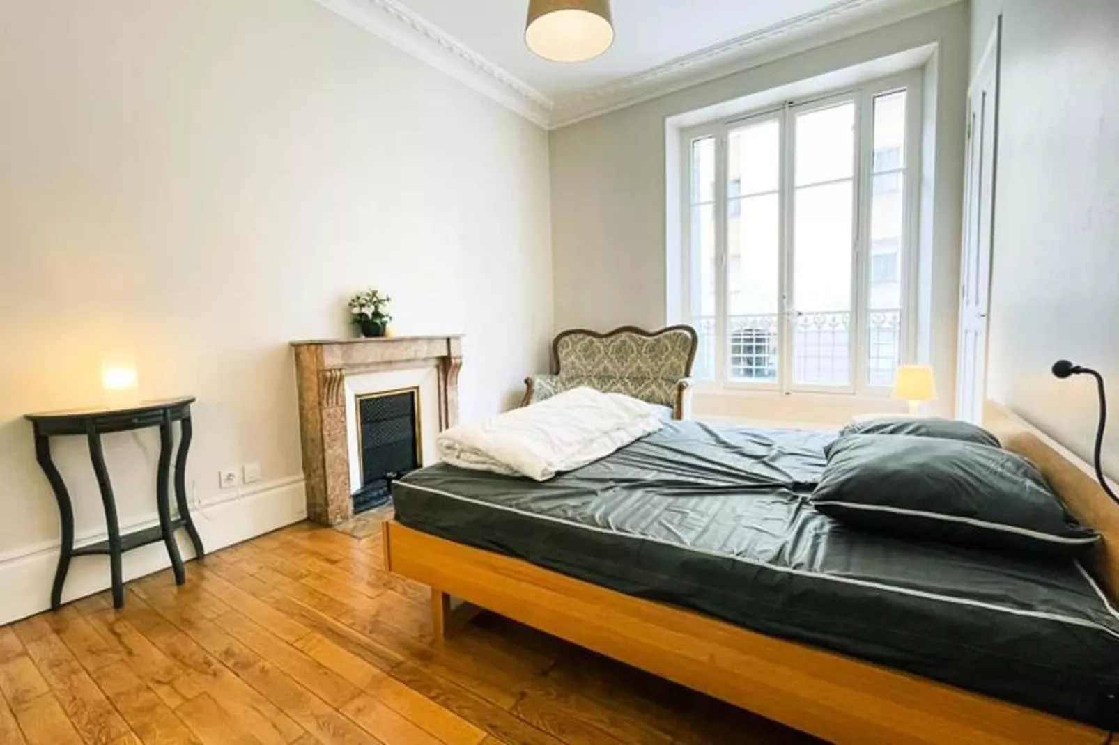 | Le Spacieux De La Gare ♟| Grand T4 Tout &eacute;quip&eacute; |gare De Grenoble-Slaapkamer