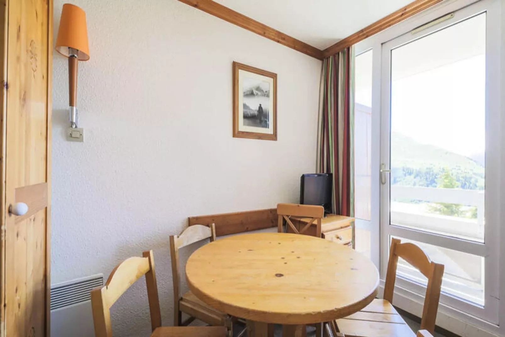 Résidence Les Horizons d'Huez - maeva Home-Eetkamer