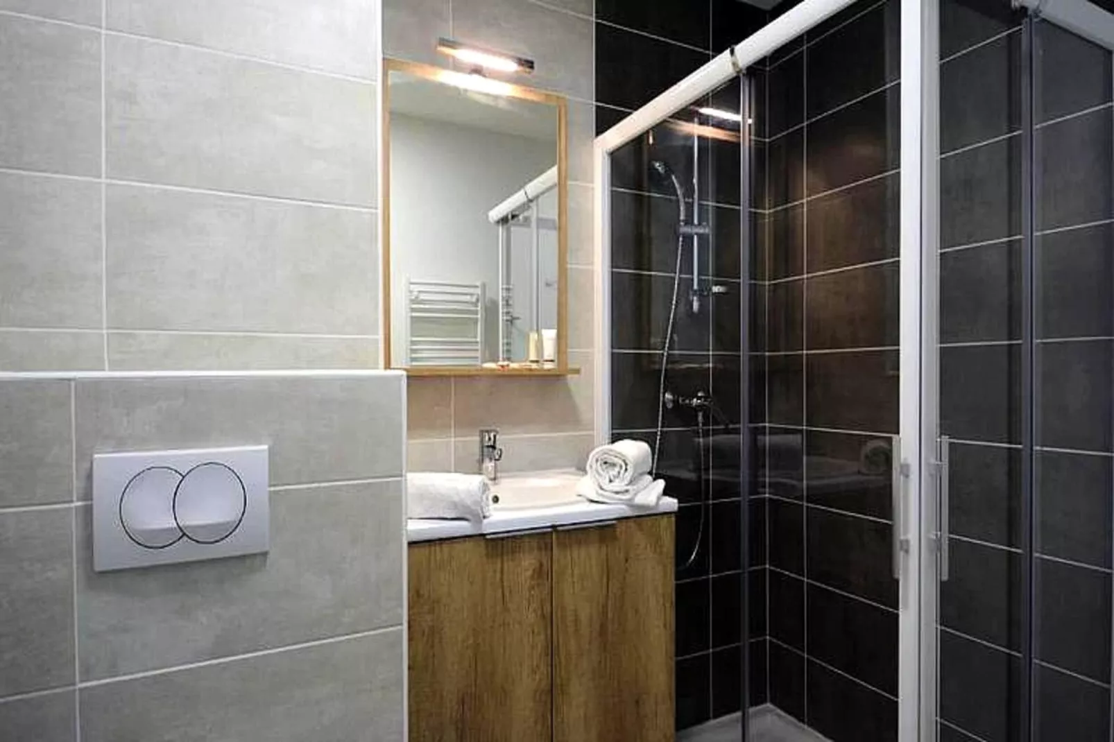 Résidence Odalys Le Lotus Blanc ***-Badkamer