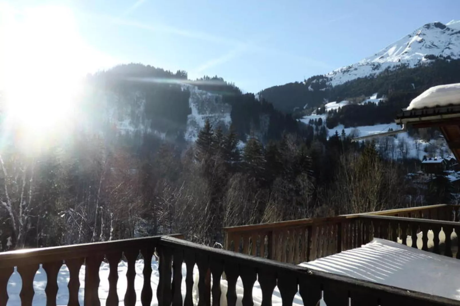 Résidence La Cordee-Buitenkant zomer