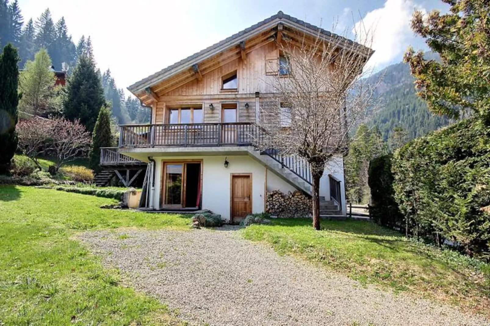 Chalets à Saint Jean d'Aulps-Image-tags.