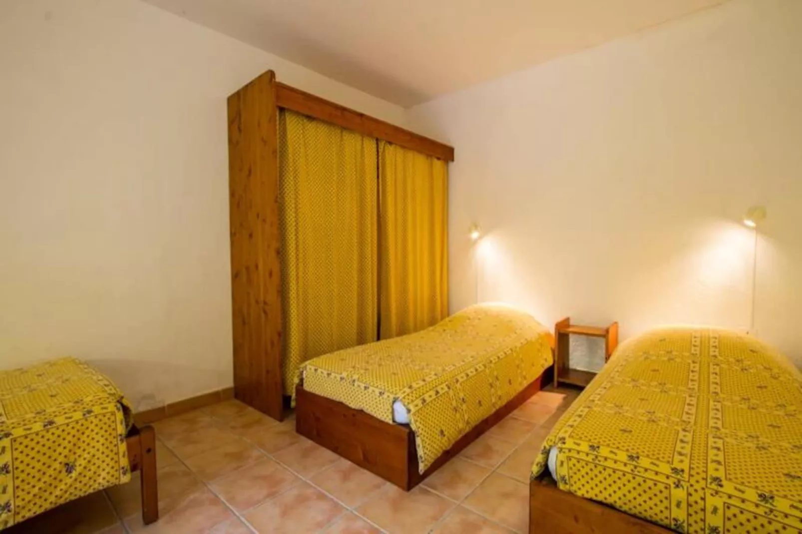 Le Jas, Mas De Charme, Piscine Partag&eacute;e , Nature, Calme, 6 Ha En Provence-Image-tags.