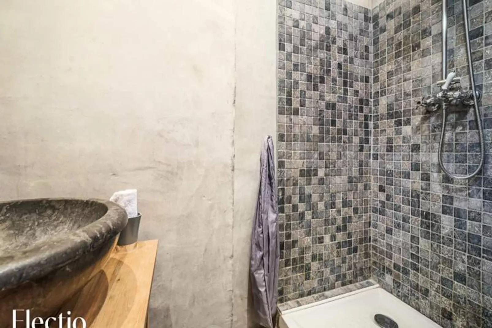 Loggia Du Vallon  I  R&eacute;sidence Les Petitons-Image-tags.