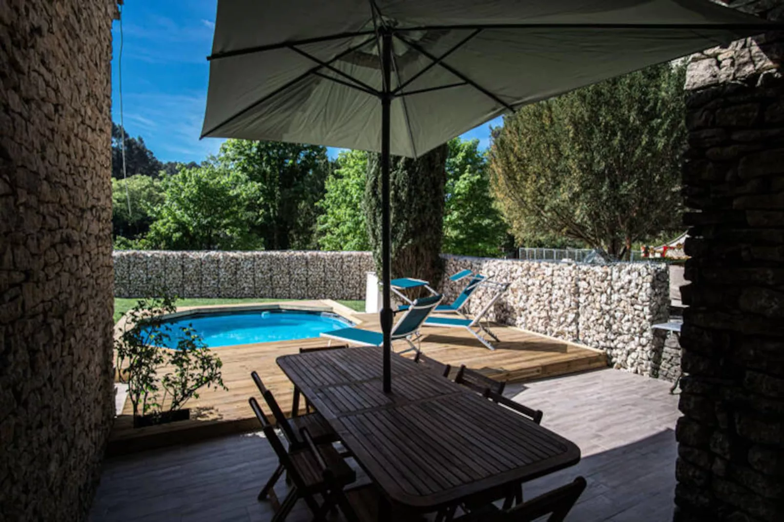 Maison Id&eacute;ale Pour Les Familles Avec Piscine Priv&eacute;e - Fontaine-de-vaucluse-Image-tags.
