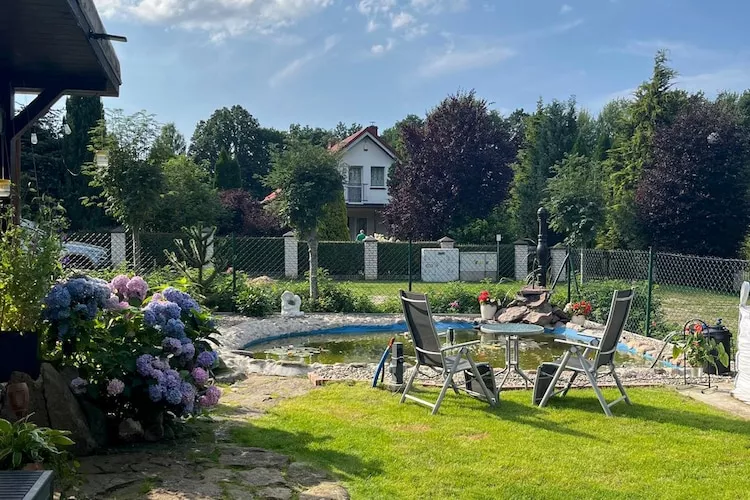 Dom wakacyjny w Krzyni dla max 5 osób-Tuinen zomer