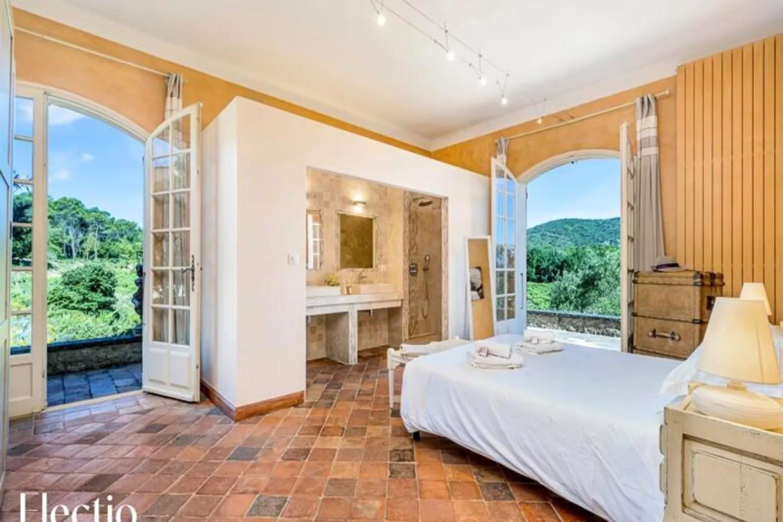 Grande Bastide | Domaine Tour Campanets-Image-tags.