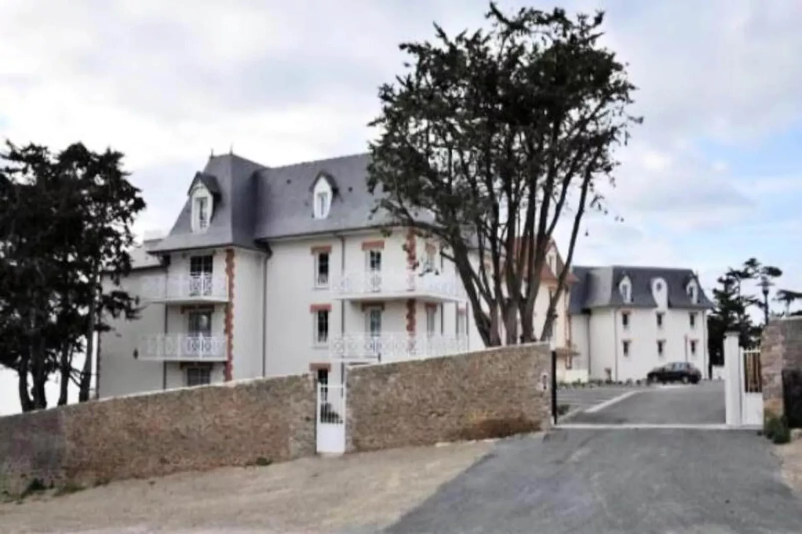 Résidence Les Villas du Spa****-Overloop