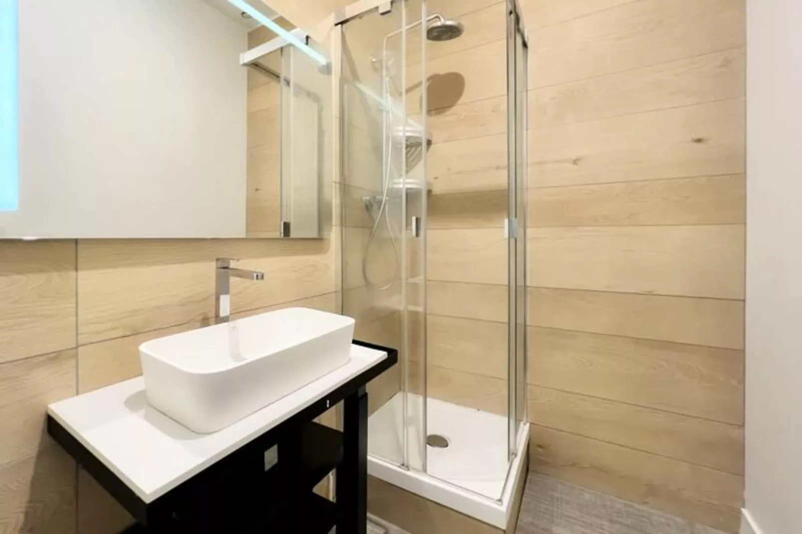 Magnifique Appartement Avec Terrasse-Badkamer