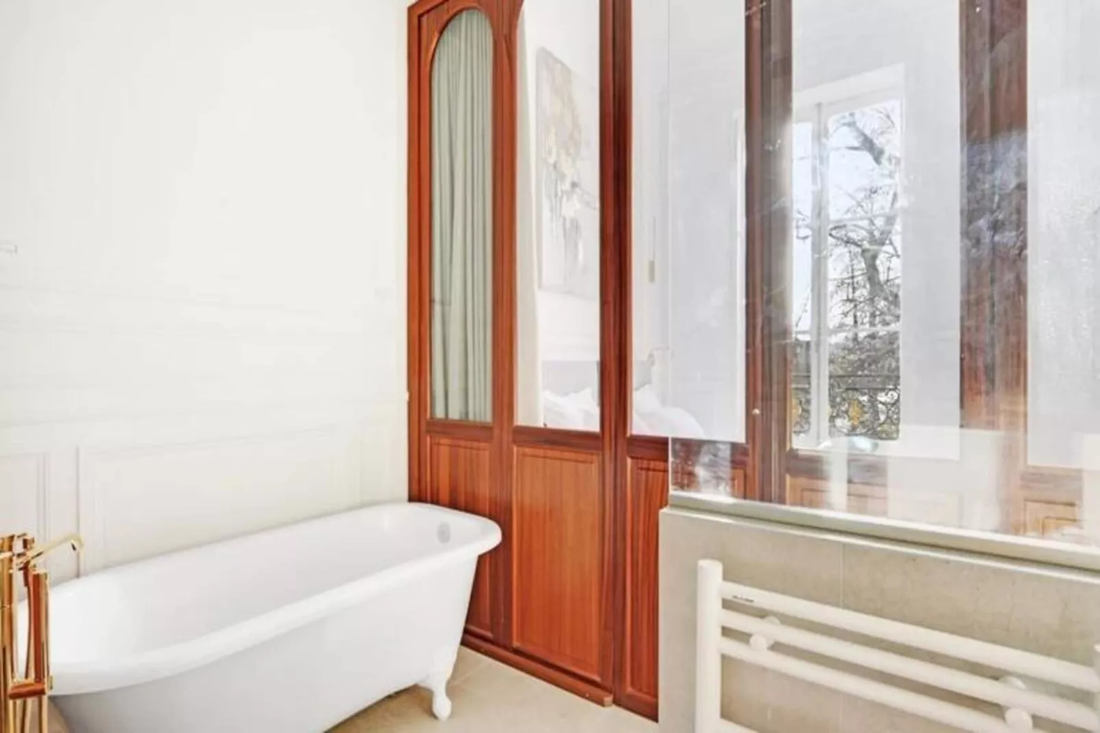 Maison Labruy&egrave;re - Suite Terrasse-Badkamer