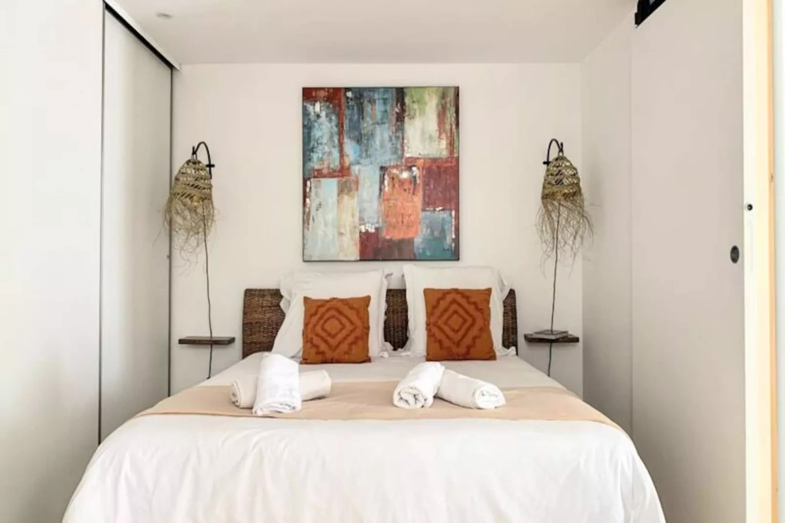 La Terrasse Bazille-Image-tags.