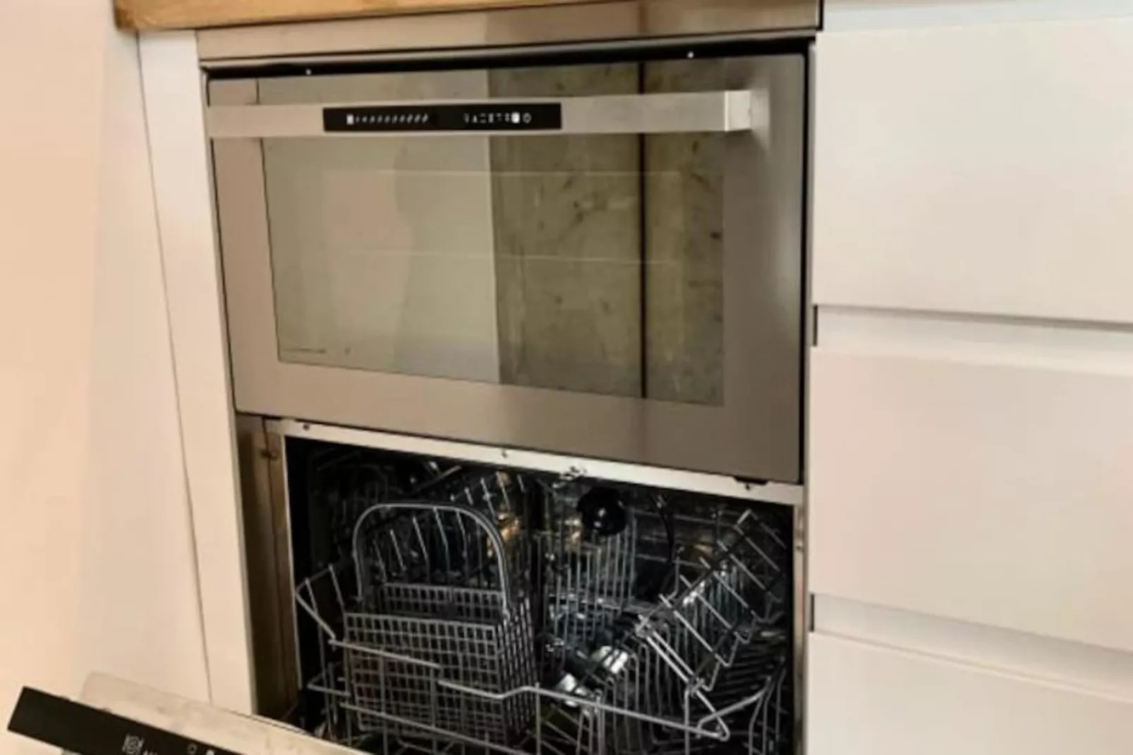 Home Chic Home - Les Suites De La Com&eacute;die - Suite1-Image-tags.