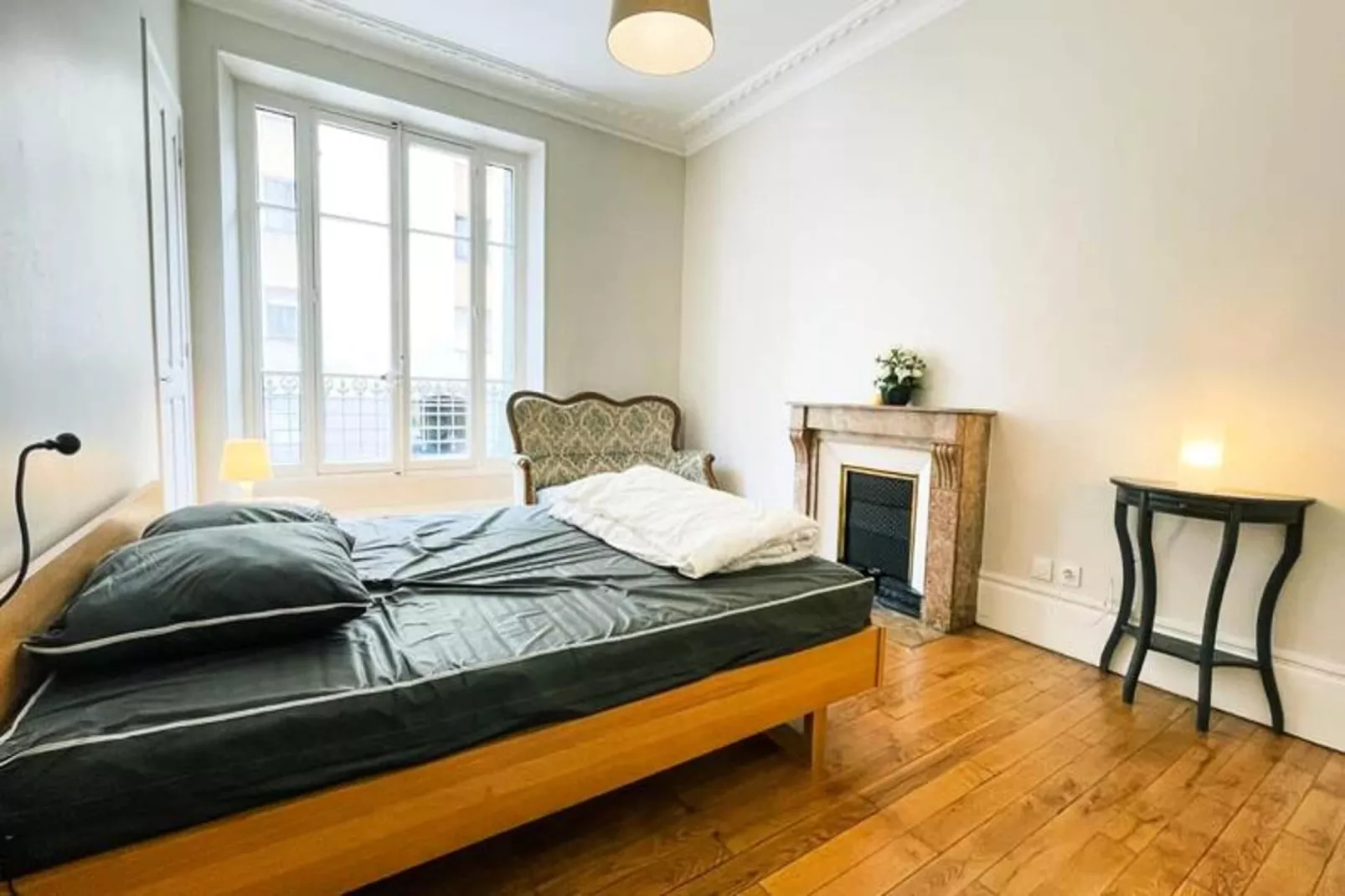 | Le Spacieux De La Gare ♟| Grand T4 Tout &eacute;quip&eacute; |gare De Grenoble-Slaapkamer