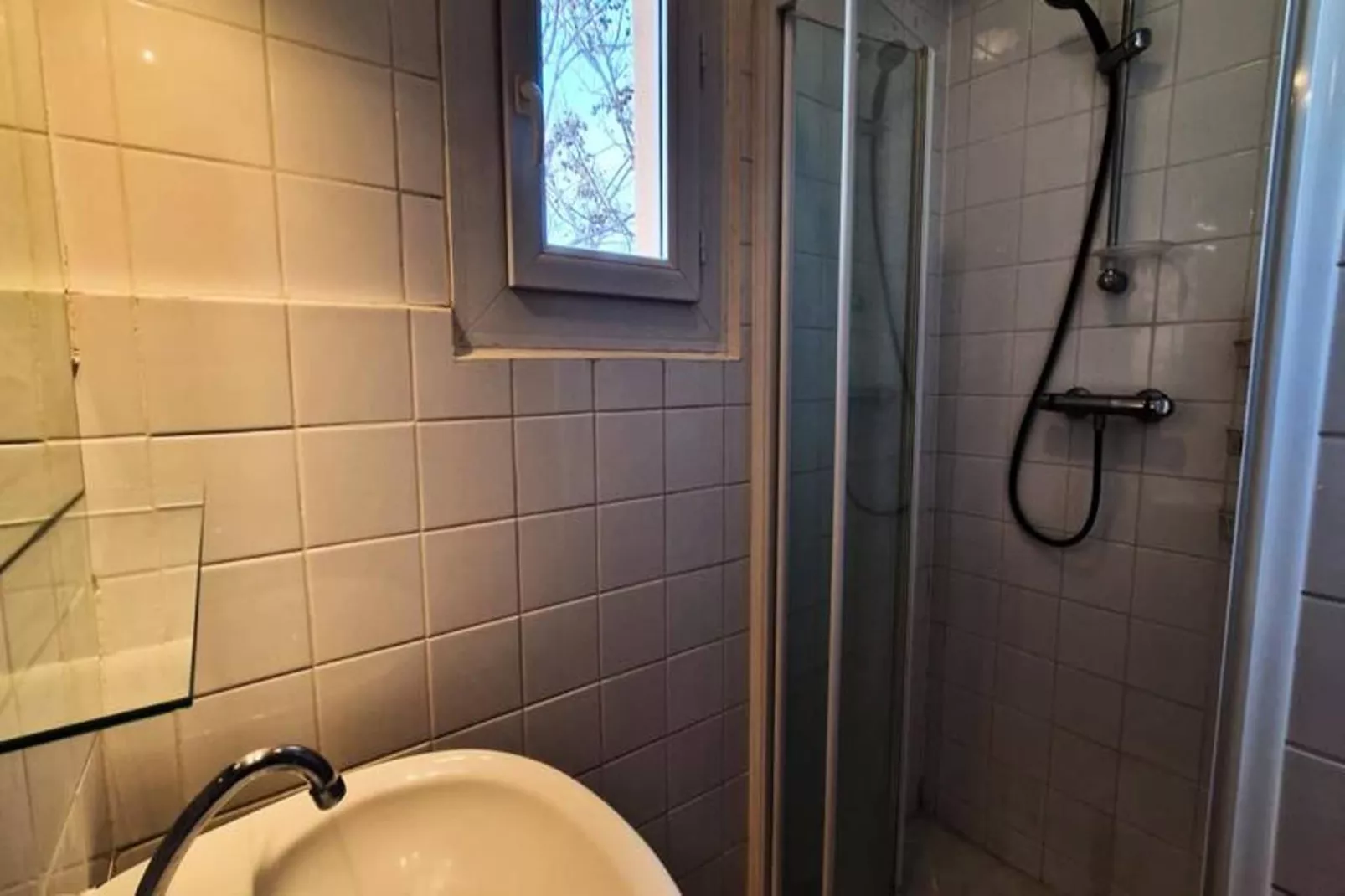 Le Spacieux T3 Pour 4 Proche De Gem Et La Gare 🗻-Badkamer