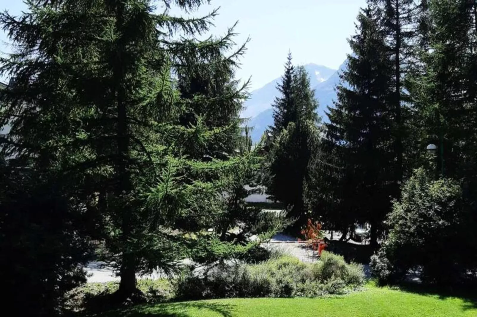 Résidence Cote Brune Ii-Uitzicht zomer