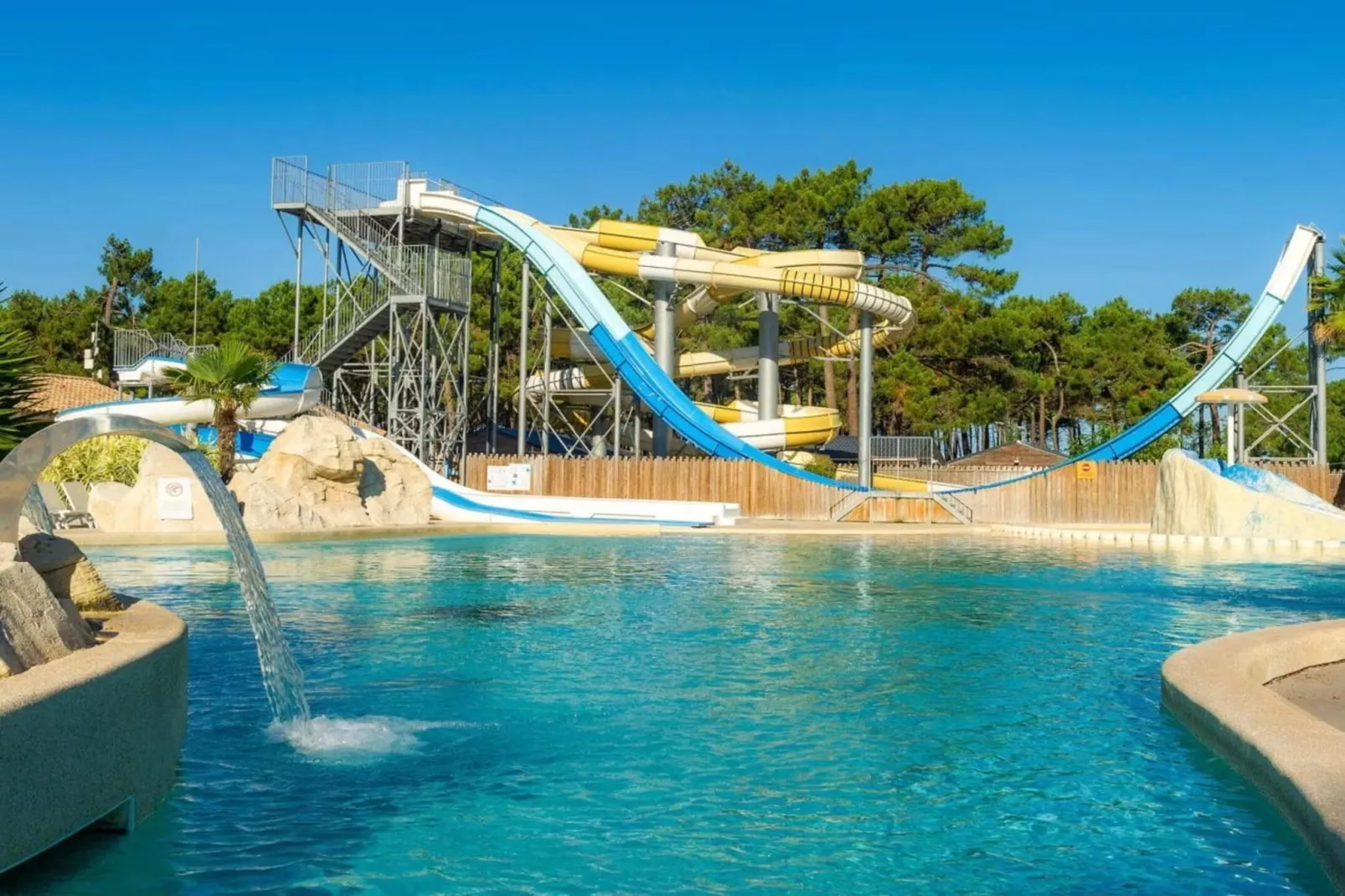 Résidence Les 3 Iles-Gebieden zomer 5km