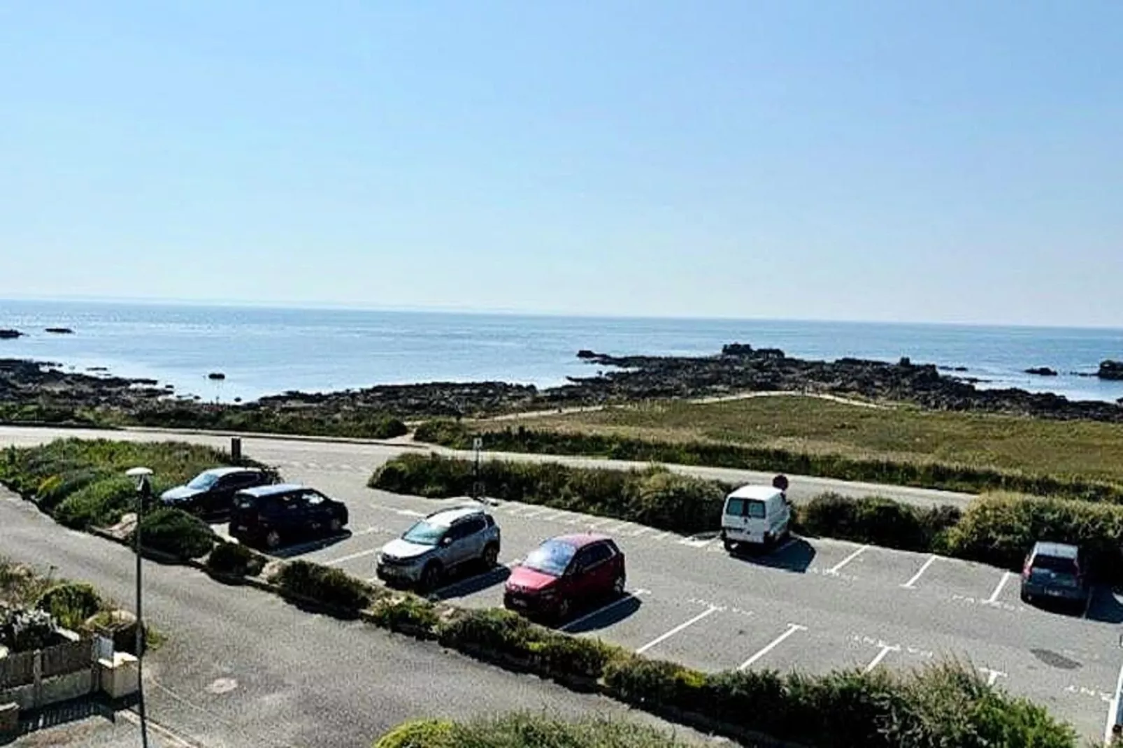 Résidence Les Birvideaux-Uitzicht zomer