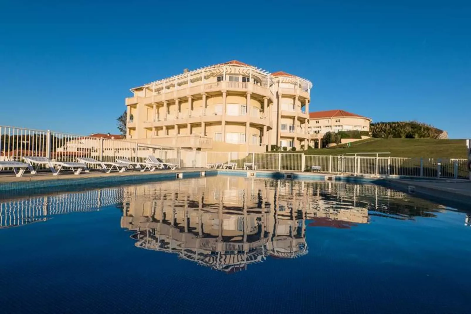 Résidence Mer & Golf Eugénie****-Buitenkant zomer