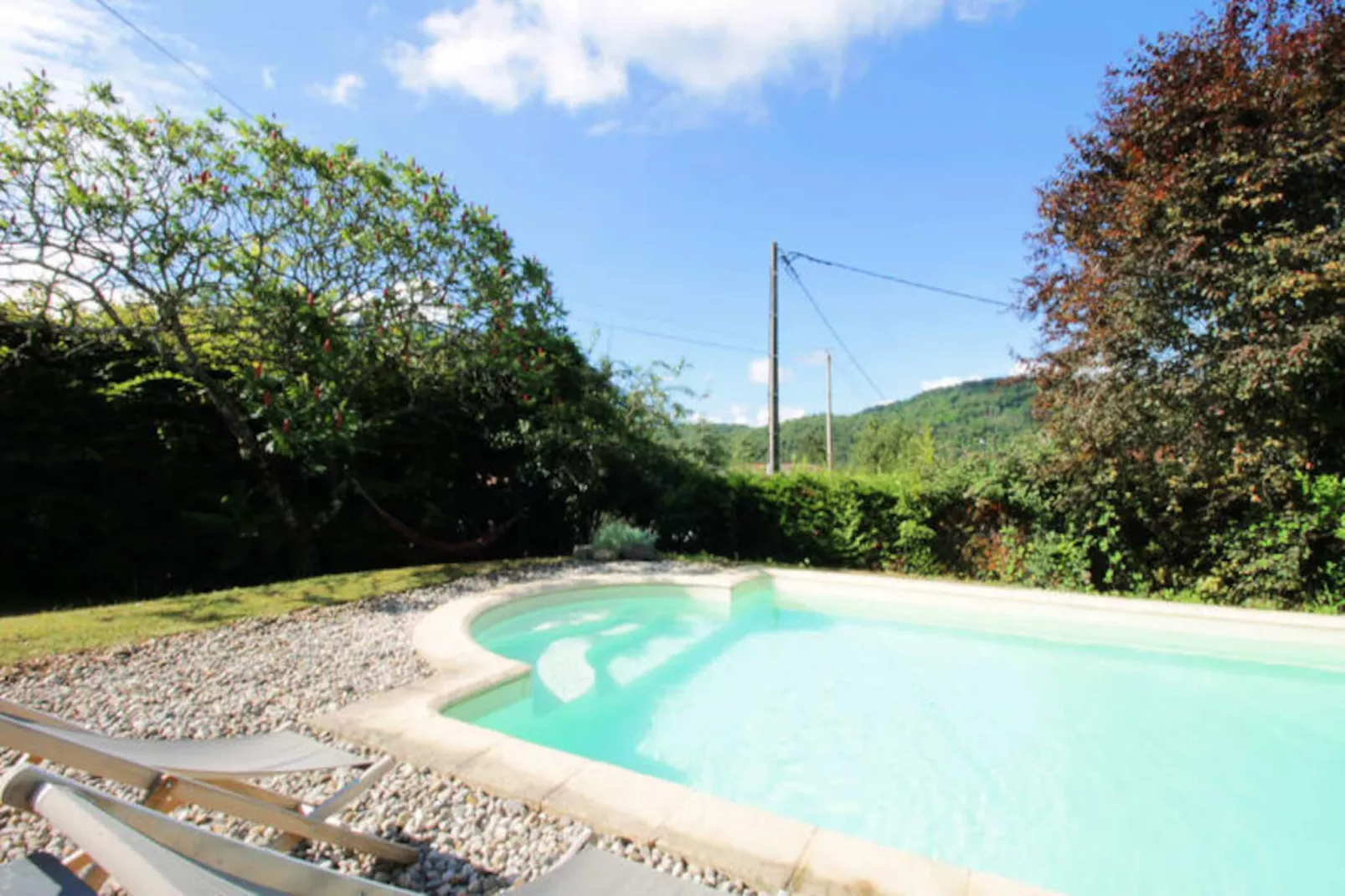 Maison Familiale, Cadre Paisible Et Piscine !-Image-tags.