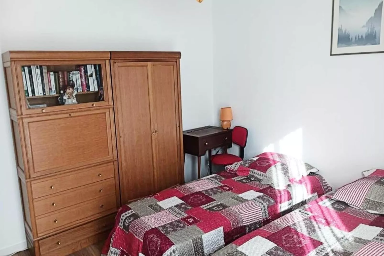 Résidence Le Bergentrum-Buitenkant zomer