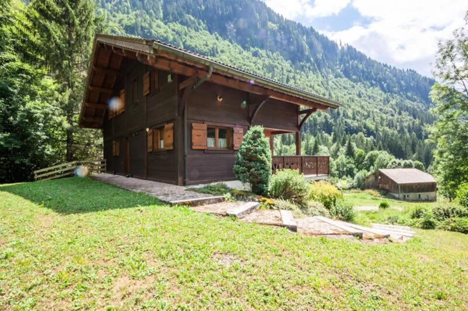 Chalet Clairvaux-montriond-Image-tags.