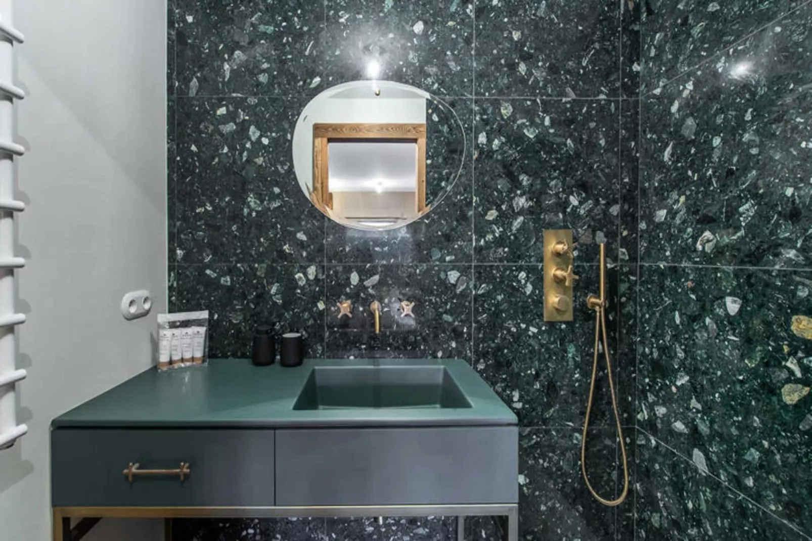 Résidence Callista-Badkamer