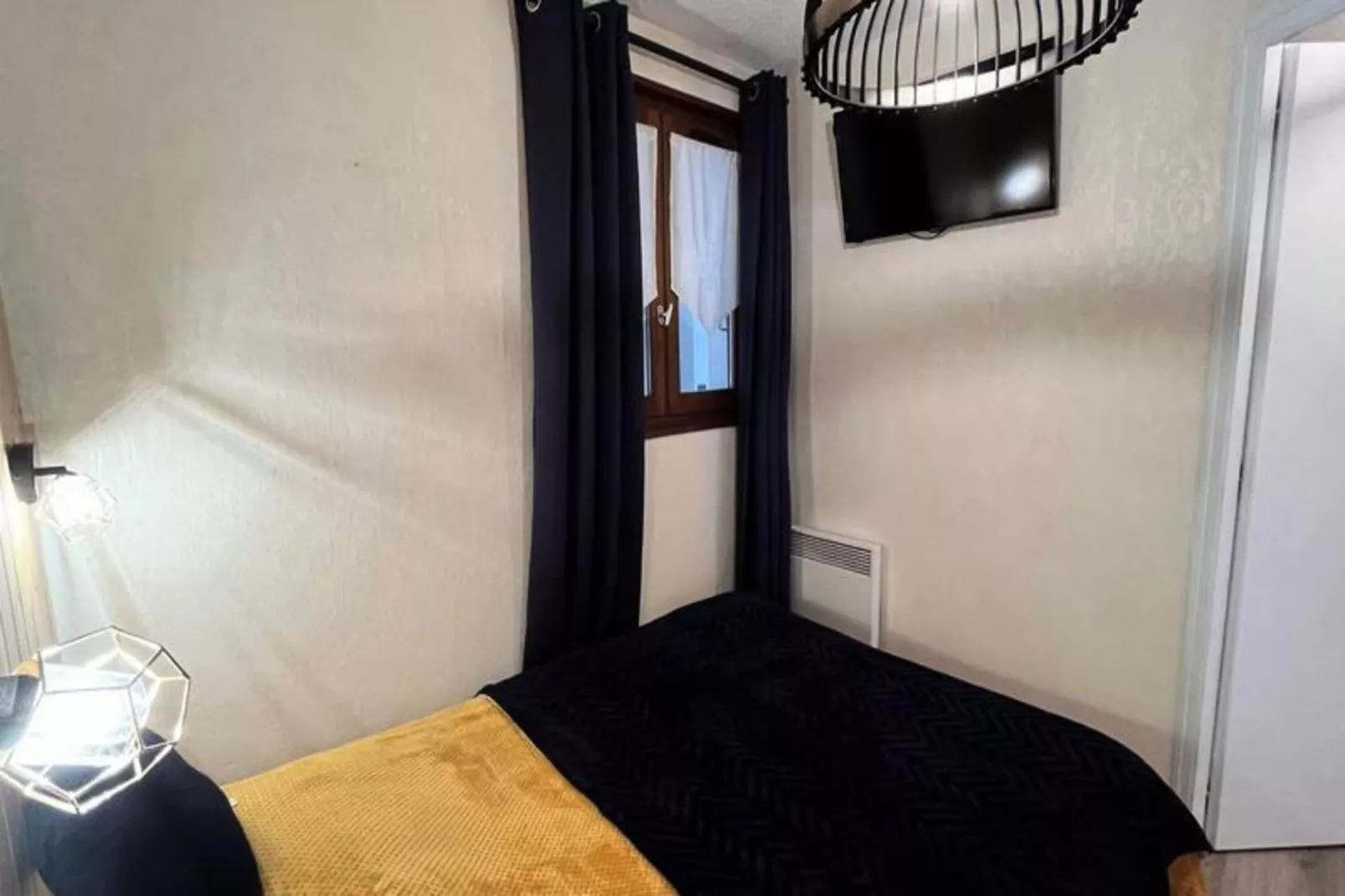 Résidence Les Perthuis-Badkamer