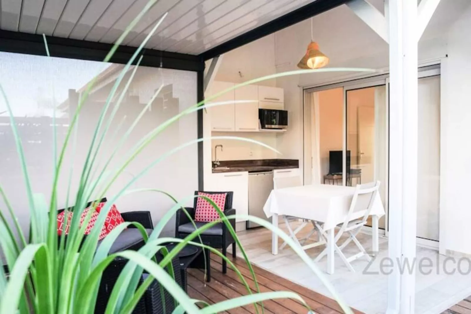 Villa Corossol-Image-tags.