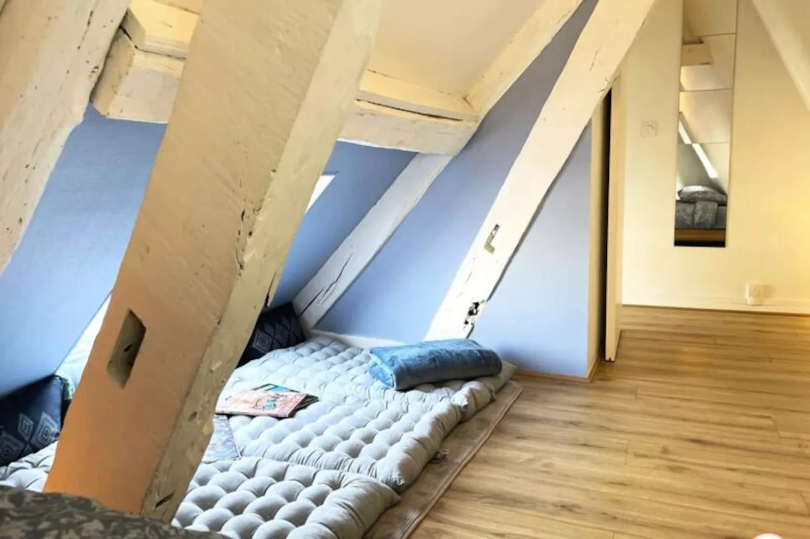 🏺le St-laurent - Magnifique Triplex - Calme-Image-tags.