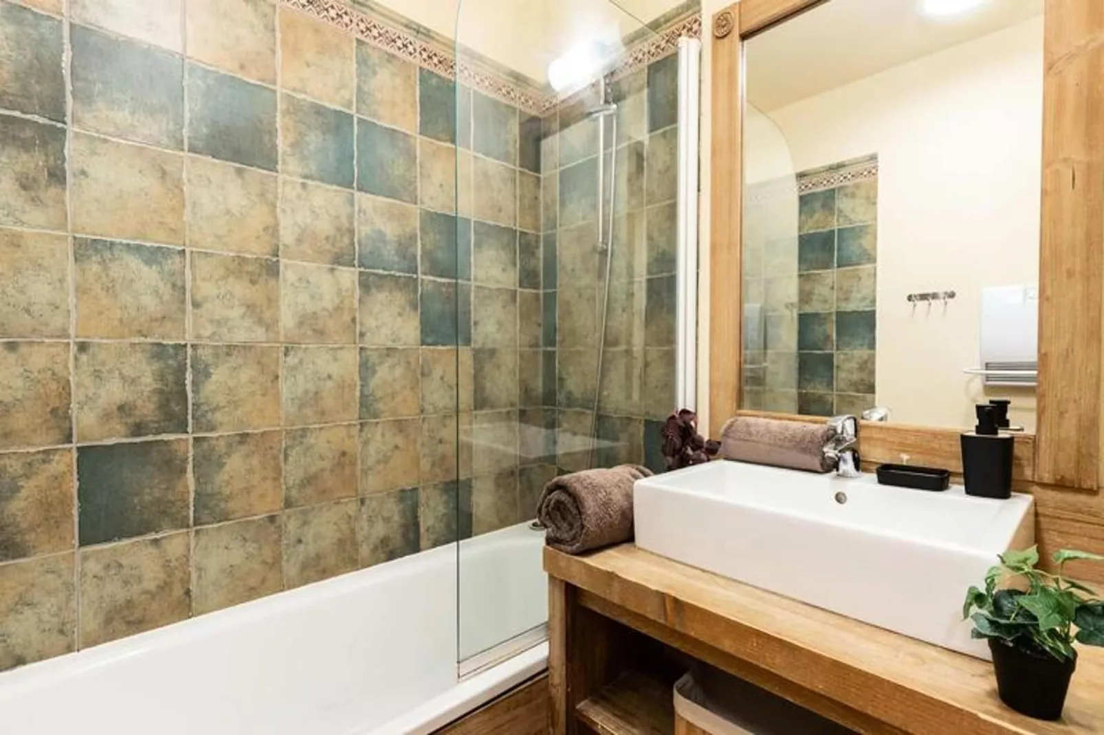 Résidence Cami Real-Badkamer