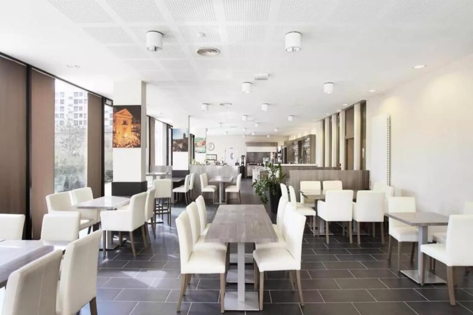 Appart'hôtel Odalys Confluence-Buitenkant zomer