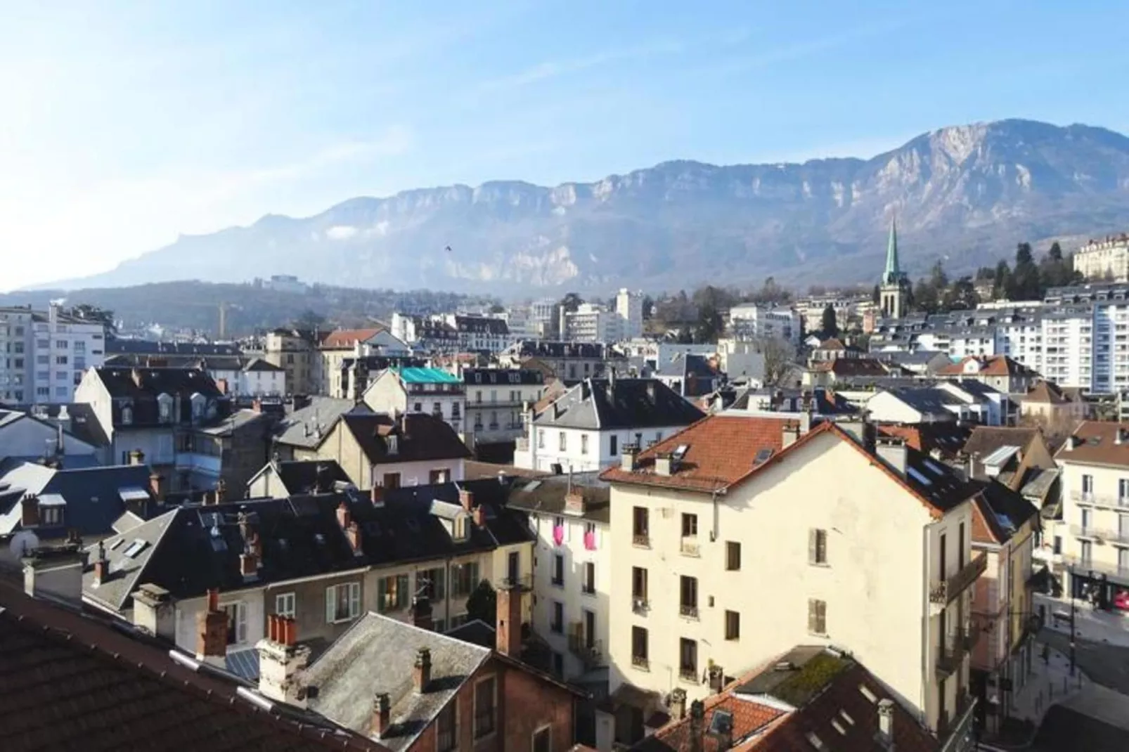 Résidence Le Constellation-Uitzicht zomer