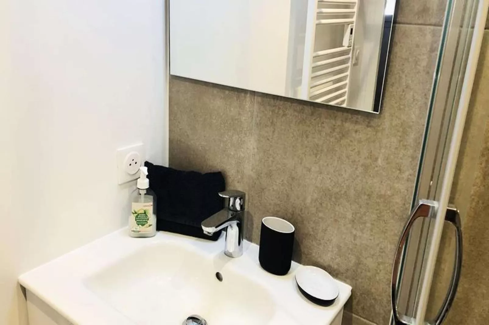 Résidence Cote Soleil-Badkamer