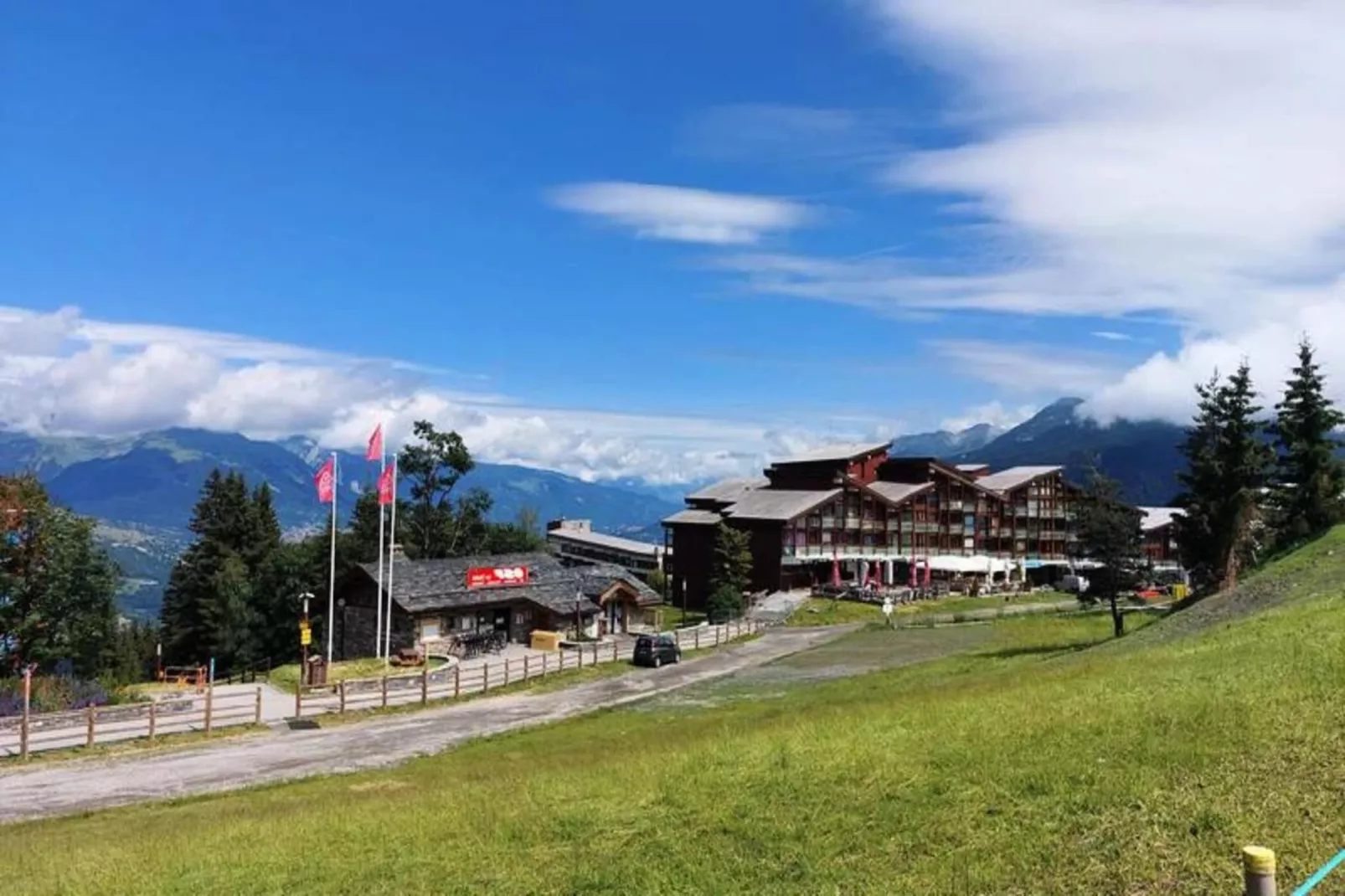 Résidence Tournavelles-Gebieden zomer 1km
