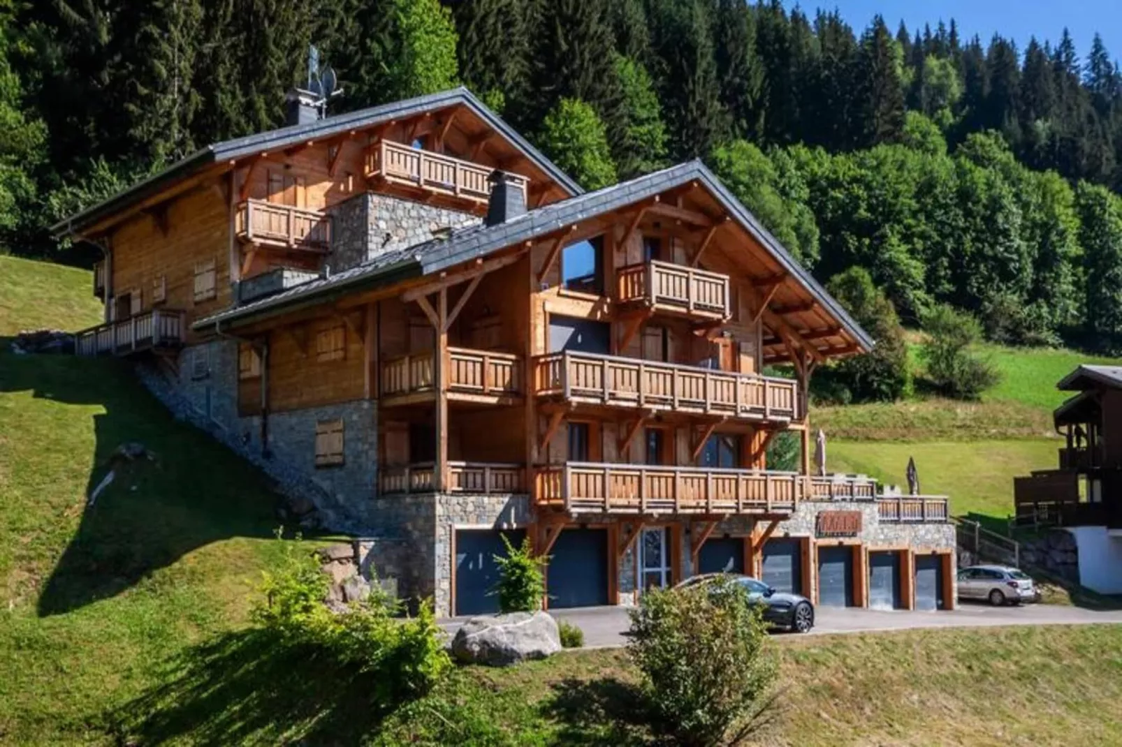 Résidence Altaka - Buitenkant zomer