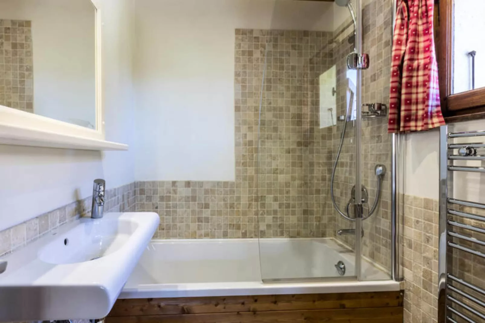 Résidence Foret-Badkamer