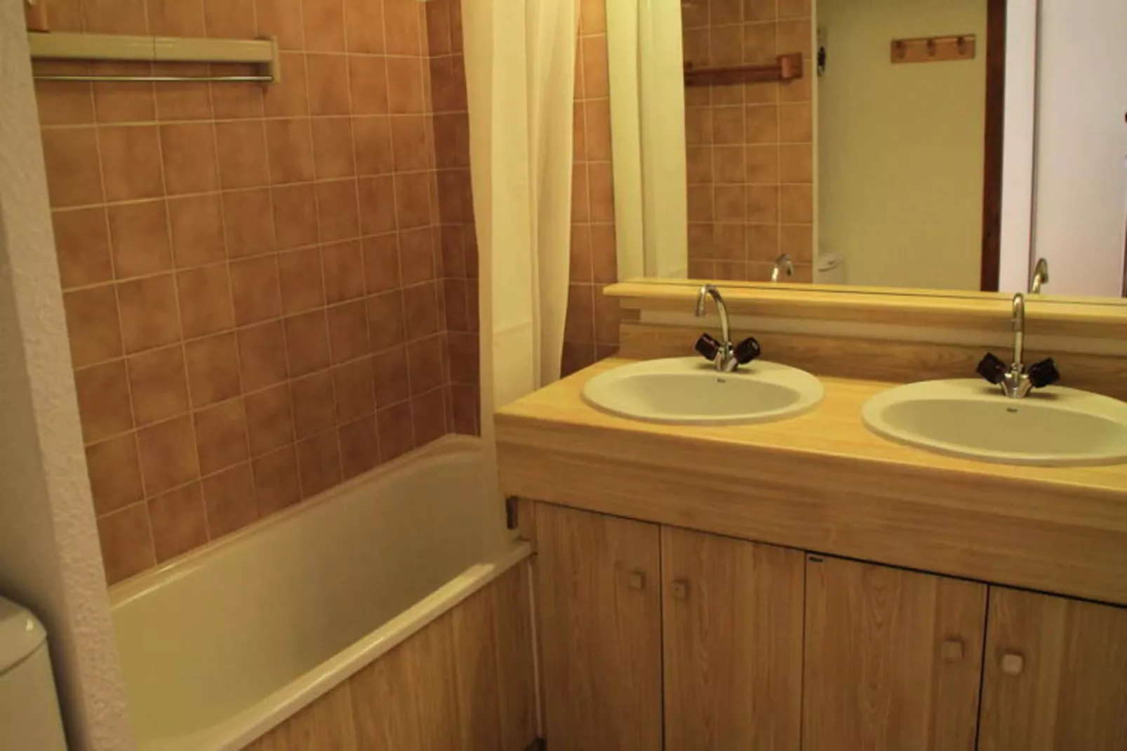 Chalets De Barbessine-Badkamer