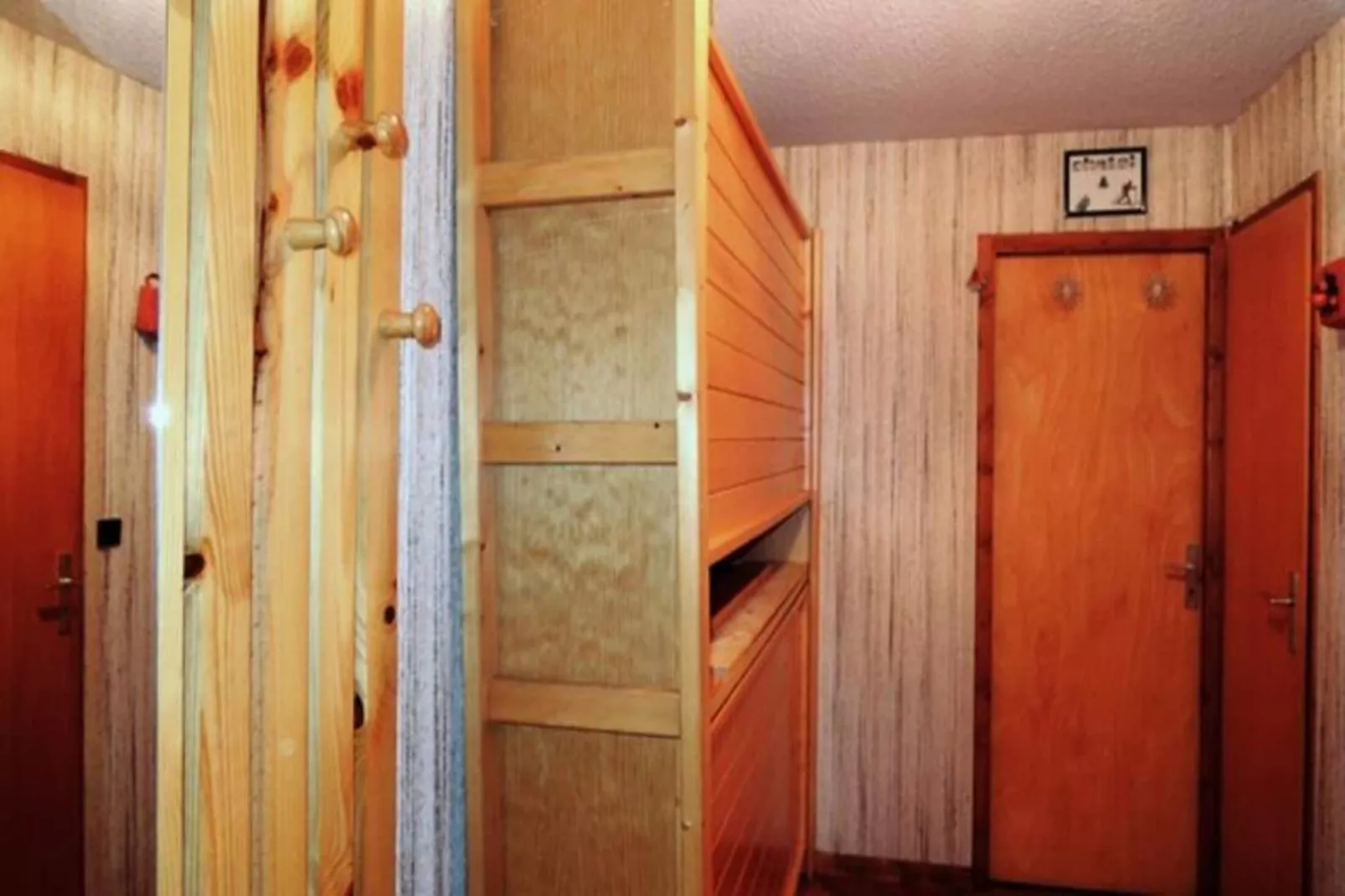 Résidence Le Mermy-Buitenkant zomer