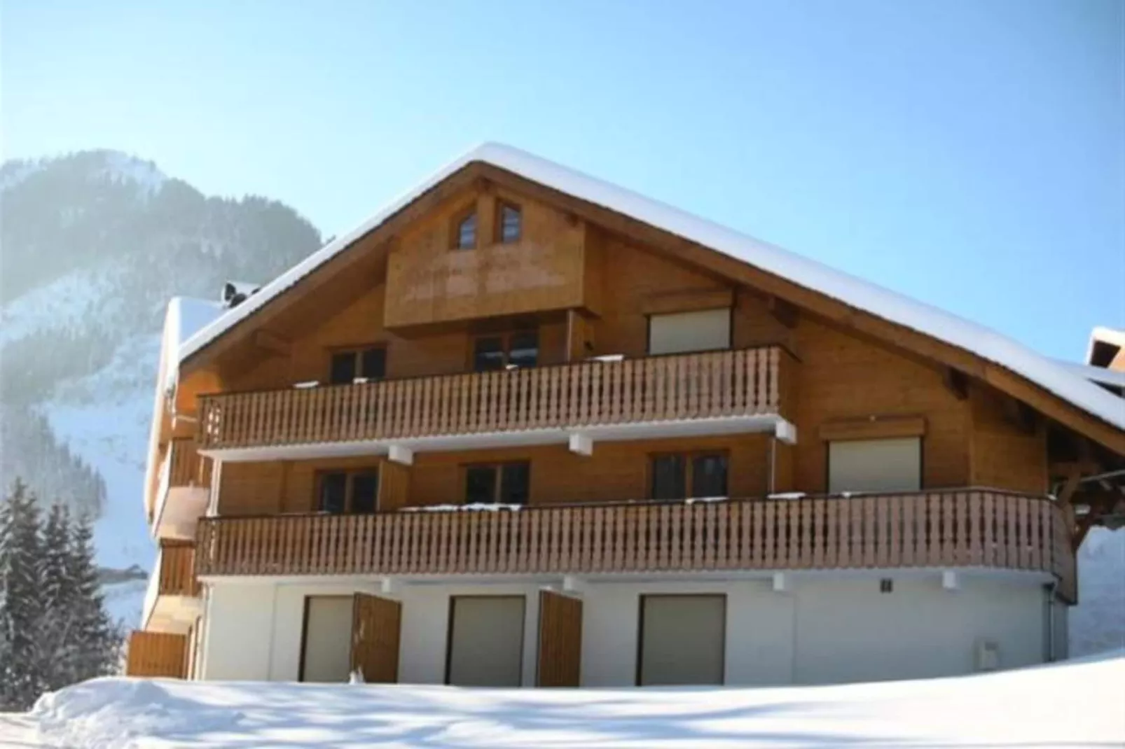 Résidence Les Balcons De Chatel-Exterieur winter