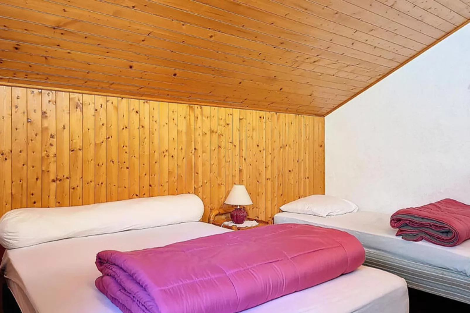 Appartements à Saint Jean d'Aulps-Slaapkamer