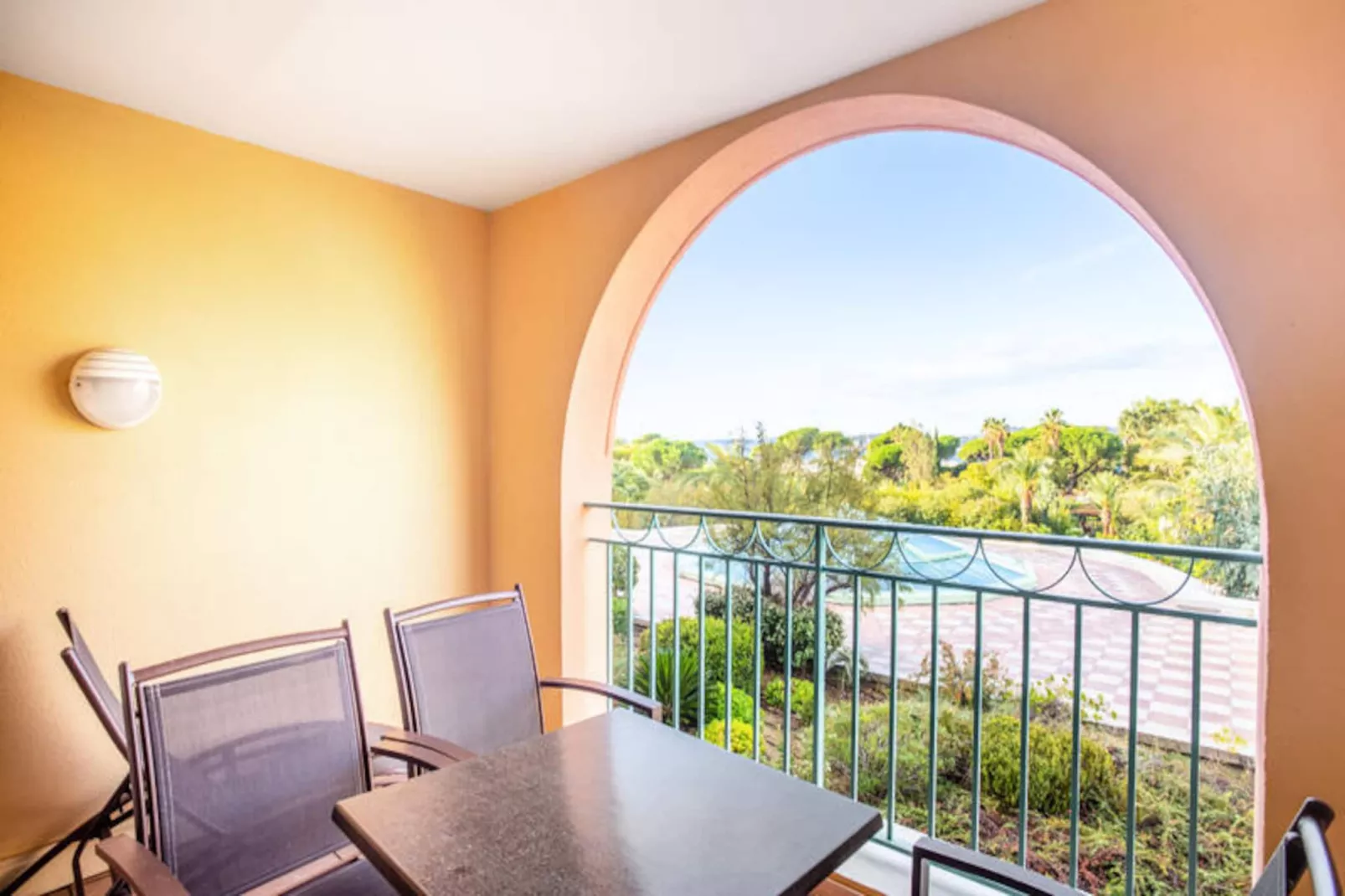 Résidence les Calanques des Issambres - maeva Home-Image-tags.