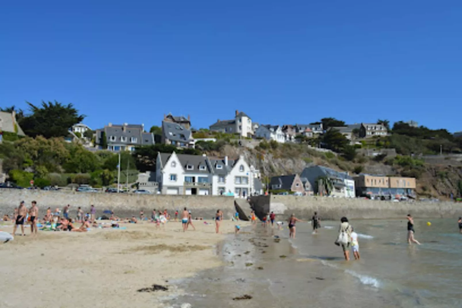 Résidence Les Goelands-Buitenkant zomer